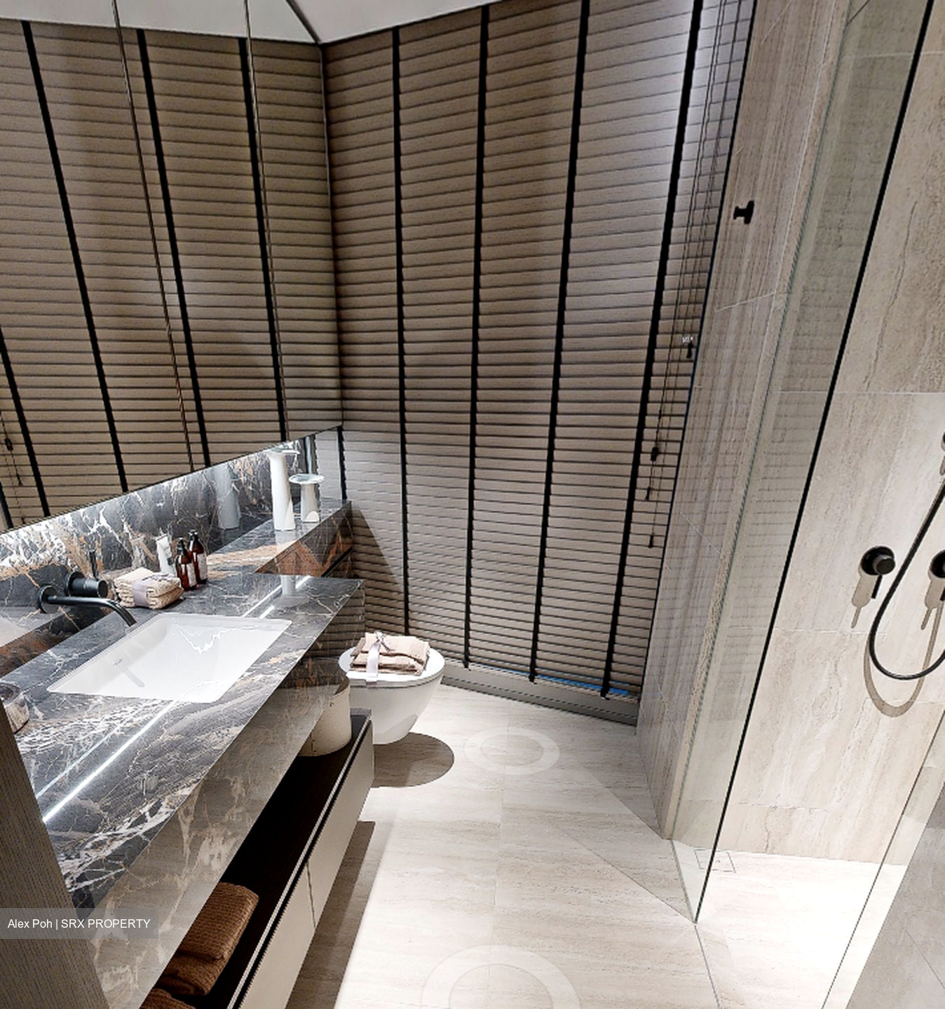 Newport Residences (D2), Apartment #522049601